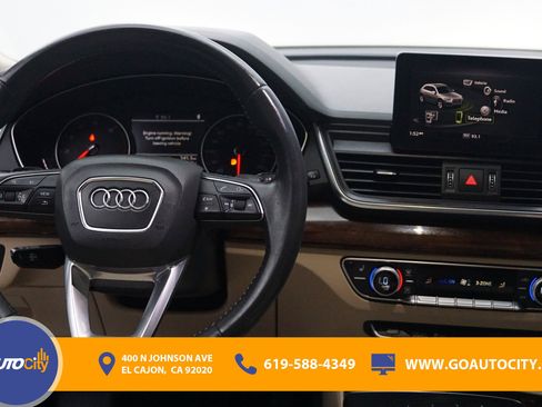 Used 2018 Audi Q5 2.0T Premium w/ Convenience Package AWD/4WD image 5