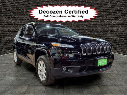 Certified 2017 Jeep Cherokee Latitude w/ True North Edition AWD/4WD image 1