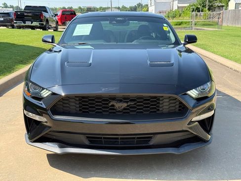 Used 2021 Ford Mustang Coupe w/ Equipment Group 101A RWD image 8