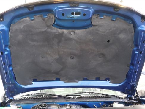Used 2004 Chevrolet Silverado 2500 LT w/ Skid Plate Package AWD/4WD image 41