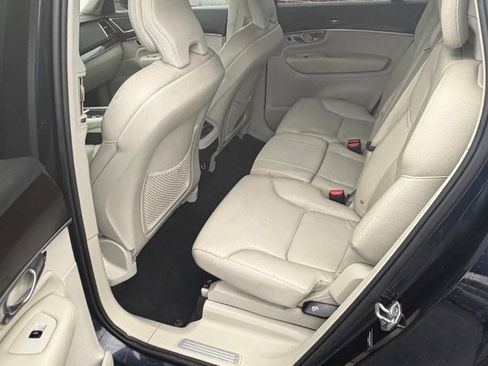 Used 2019 Volvo XC90 T6 Momentum w/ Protection Package Premier AWD/4WD image 20