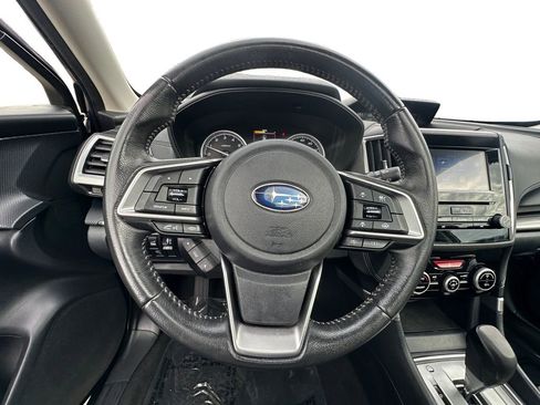 Used 2022 Subaru Forester Premium image 12