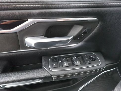Used 2021 RAM 1500 Laramie w/ Sport Appearance Package image 9