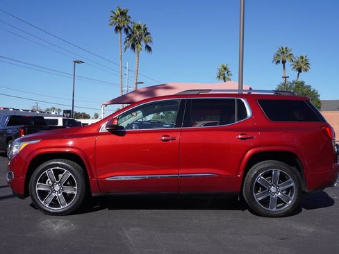 Used 2019 GMC Acadia Denali w/ Technology Package image 2