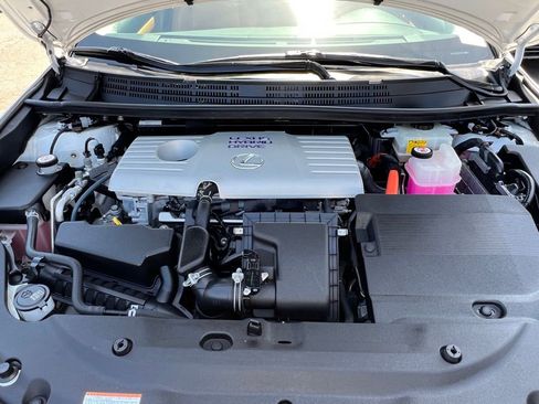 Used 2017 Lexus CT 200h w/ Accessory Package 2 image 39