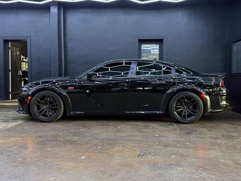 Used 2022 Dodge Charger Scat Pack RWD image 5