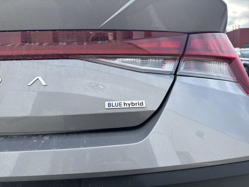 New 2026 Hyundai Elantra Blue image 11