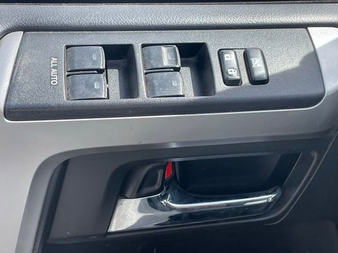 Used 2017 Toyota 4Runner SR5 Premium image 7