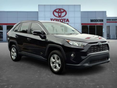 Certified 2020 Toyota RAV4 XLE image 7