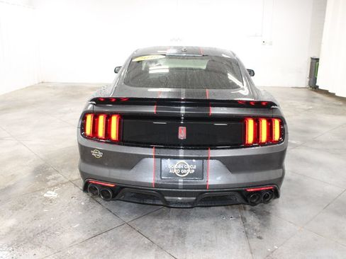 Used 2016 Ford Mustang Shelby GT350 w/ Technology Package RWD image 8