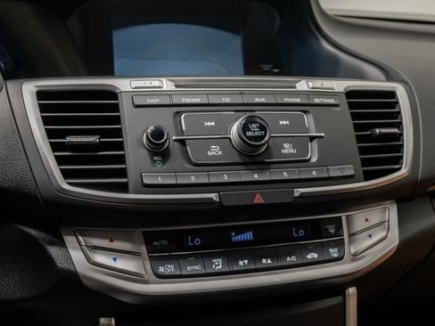 Used 2015 Honda Accord Sport image 16