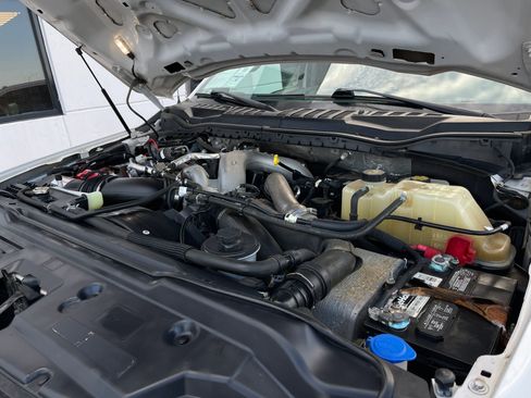 Used 2020 Ford F350 XLT image 23