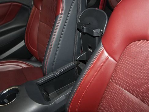 Used 2025 Ford Mustang GT Premium image 19