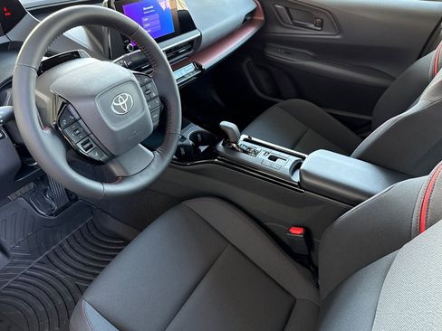 New 2026 Toyota Prius Plug-In Hybrid image 11