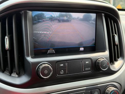 Used 2021 Chevrolet Colorado LT w/ LT Convenience Package AWD/4WD image 49