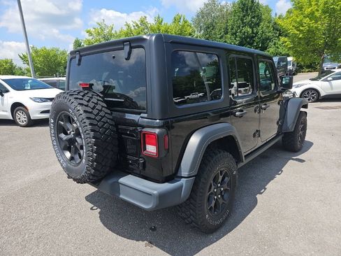 Used 2022 Jeep Wrangler Unlimited Sport AWD/4WD image 7