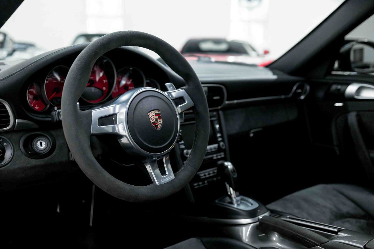 Used 2011 Porsche 911 Carrera GTS RWD image 2