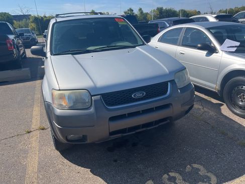 Used 2004 Ford Escape XLT image 20