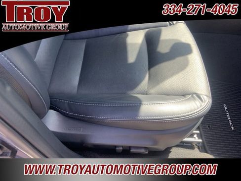 Used 2017 Subaru Outback 2.5i Limited image 34