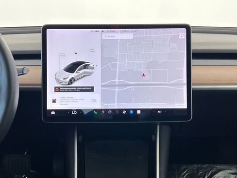 Used 2020 Tesla Model 3 Long Range image 18