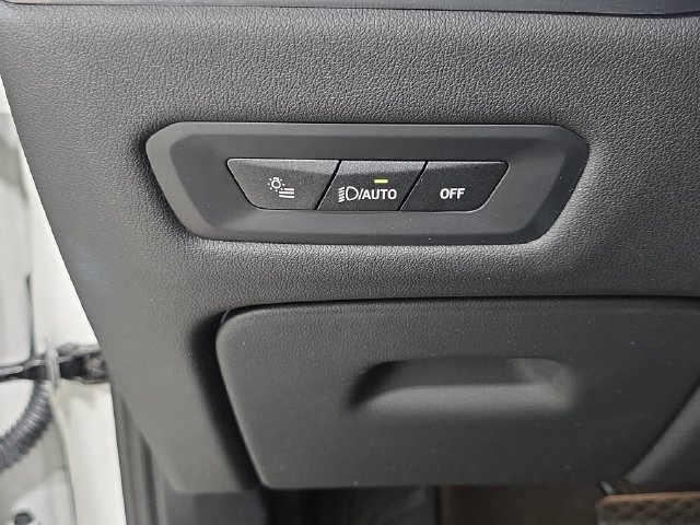 Certified 2024 BMW X5 xDrive40i w/ Premium Package AWD/4WD image 23