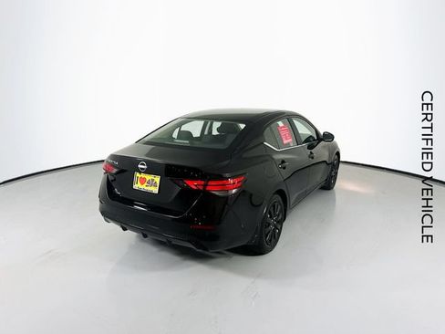 Certified 2025 Nissan Sentra S FWD image 9