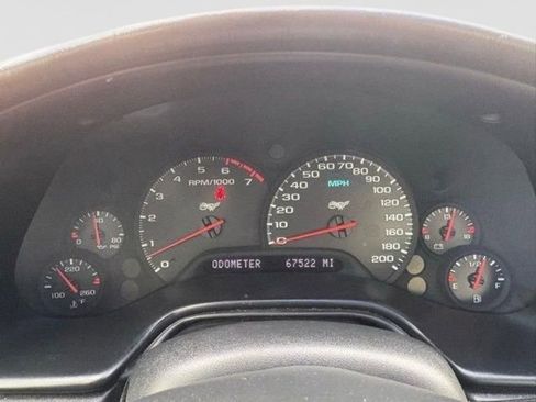 Used 2003 Chevrolet Corvette Coupe w/ Preferred Equipment Group RWD image 20