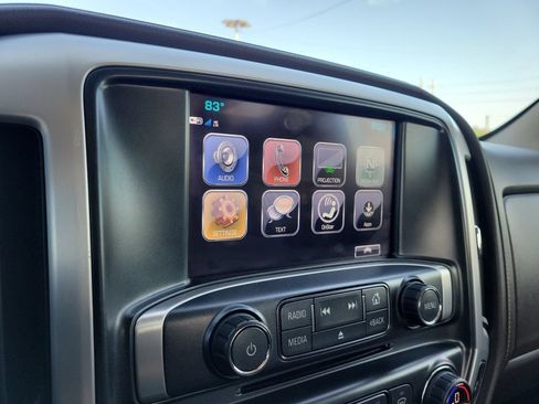 Used 2017 GMC Sierra 1500 SLT w/ SLT Premium Package AWD/4WD image 29