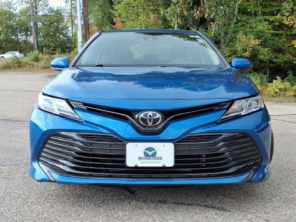 Used 2020 Toyota Camry LE FWD image 8