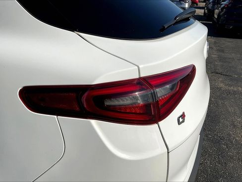 Used 2018 Alfa Romeo Stelvio Ti AWD/4WD image 22