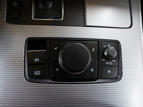 Certified 2024 MAZDA CX-90 Plug-In Hybrid w/ Preferred AWD/4WD image 27