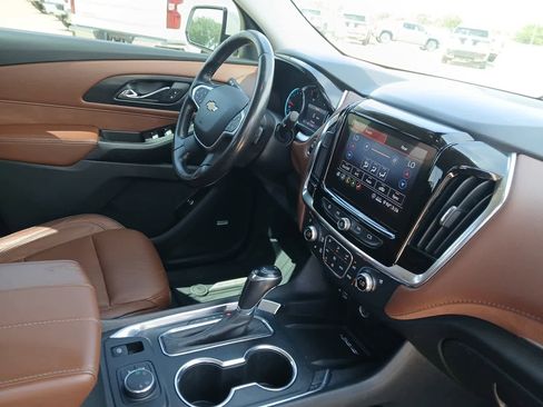 Used 2020 Chevrolet Traverse High Country AWD/4WD image 59