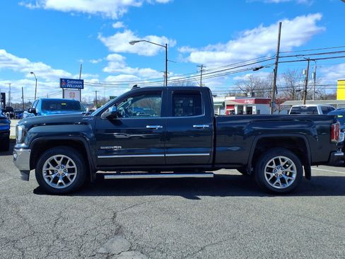 Used 2018 GMC Sierra 1500 SLT w/ SLT Premium Package AWD/4WD image 3