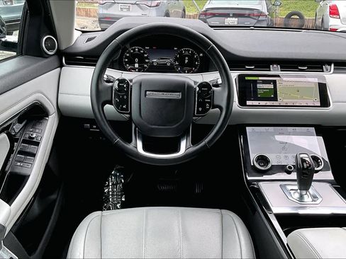 Used 2020 Land Rover Range Rover Evoque SE AWD/4WD image 6
