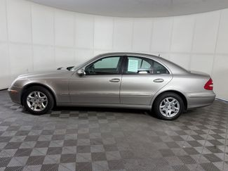 Used 2004 Mercedes-Benz E 320 4MATIC Sedan video 2
