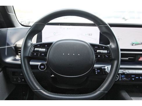 Used 2023 Hyundai Ioniq 6 SEL RWD image 17