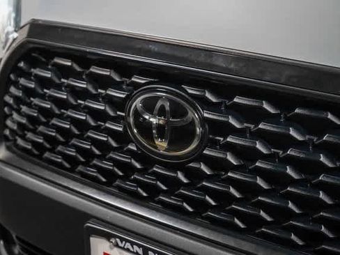 Certified 2023 Toyota Corolla Cross LE image 9