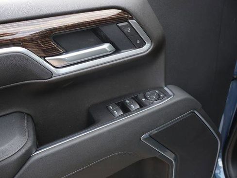 New 2026 GMC Sierra 1500 Elevation image 14