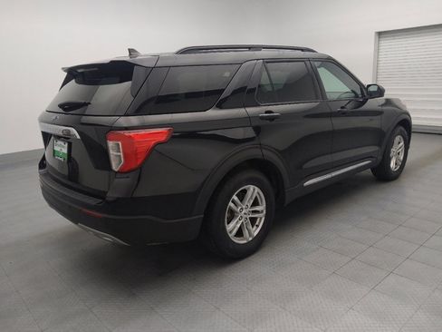 Used 2023 Ford Explorer XLT w/ Equipment Group 202A image 10