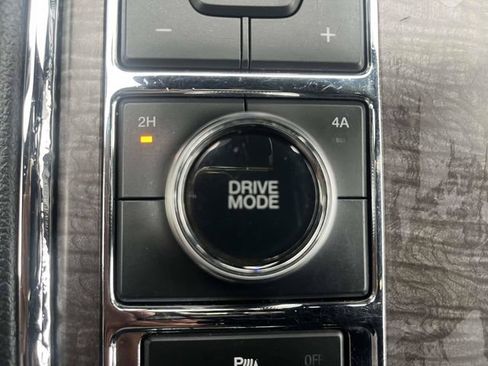 Used 2020 Ford Expedition Max Limited AWD/4WD image 33