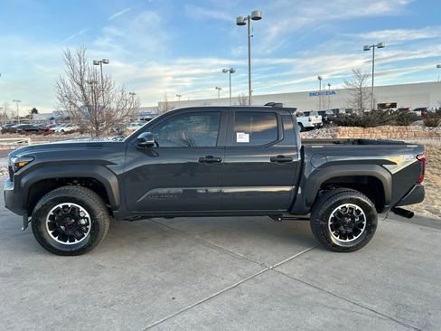 New 2026 Toyota Tacoma TRD Off-Road AWD/4WD image 4