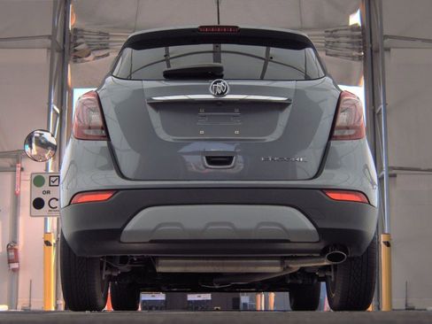 Used 2020 Buick Encore Essence image 7