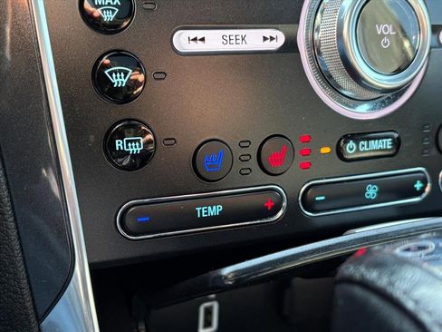 Used 2018 Ford Explorer Sport w/ Equipment Group 401A image 15