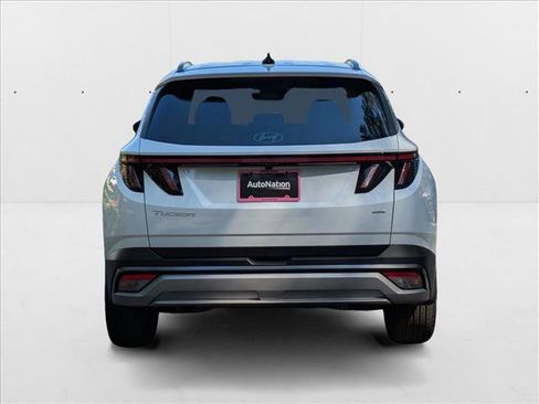 New 2026 Hyundai Tucson SEL image 8