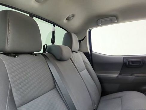 Used 2020 Toyota Tacoma SR image 27