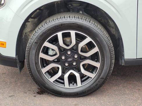 Used 2022 Ford Maverick Lariat w/ Lariat Luxury Package image 11