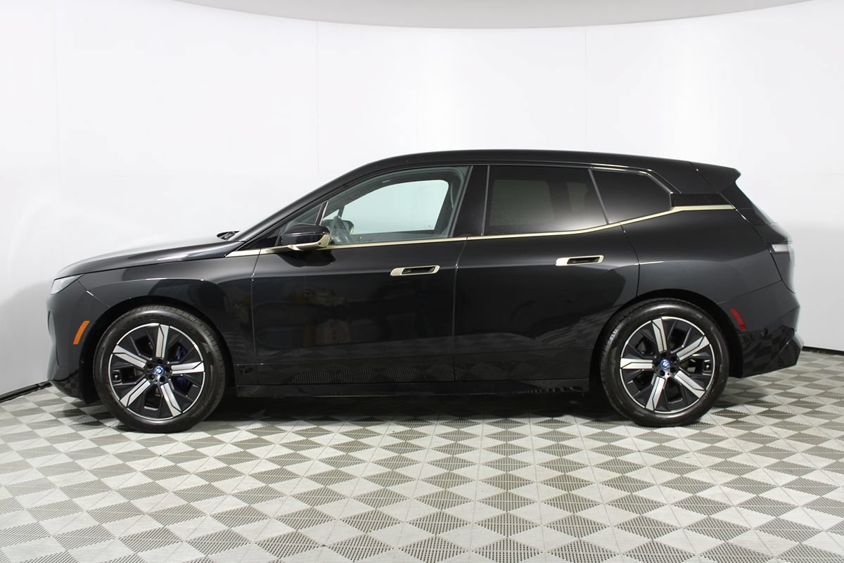 Used 2023 BMW iX M60 w/ Executive Package AWD/4WD image 35