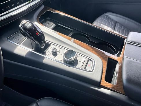 Used 2023 Cadillac Escalade Sport Platinum w/ LPO, ONYX Package image 15