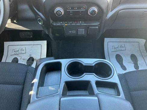 Used 2022 Chevrolet Silverado 1500 Custom image 28