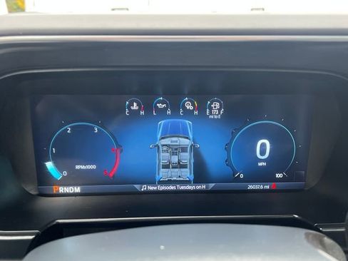 Used 2023 Ford F350 Platinum image 19